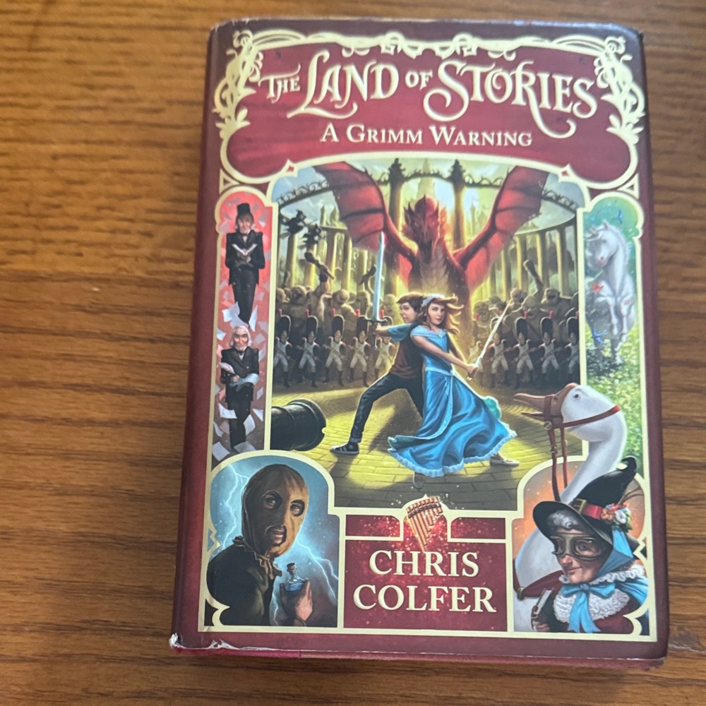 The Land of Stories: A Grimm Warning Book